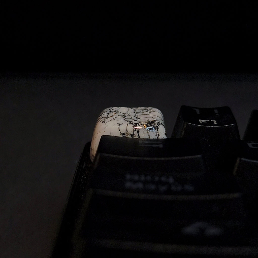 Marbled Keycap White and Black