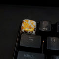 Marbled Keycap White and Gold XDA Profile