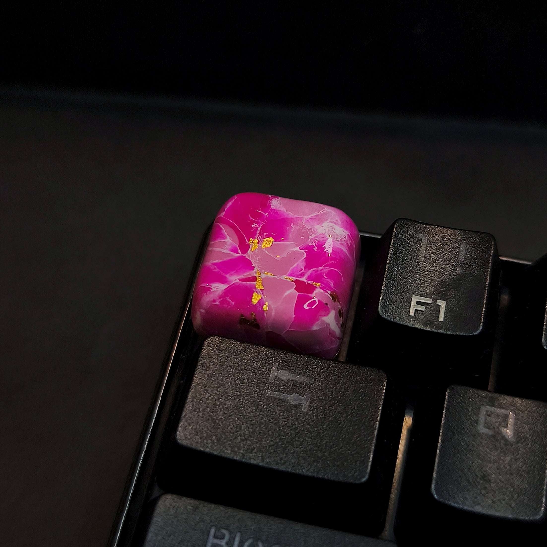 Marbled Keycap Pink XDA Profile