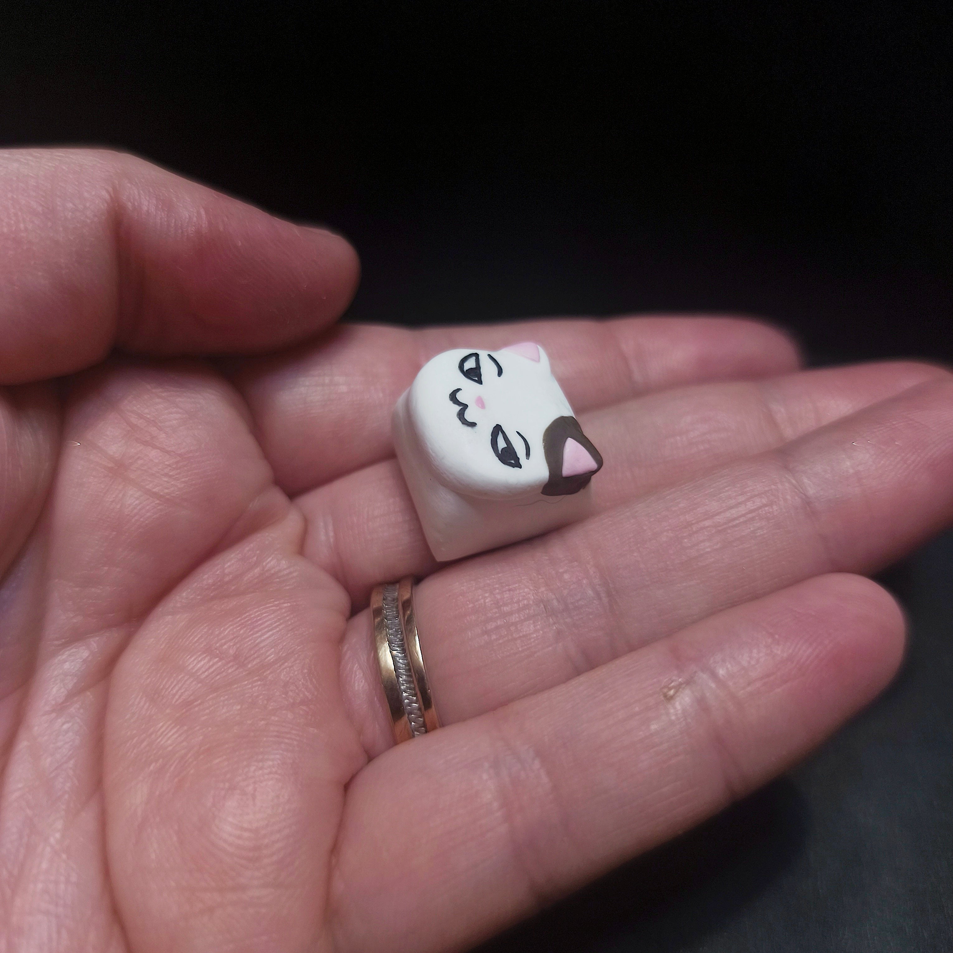 Colección Gatos de Studio Ghibli – Keycaps Artesanales