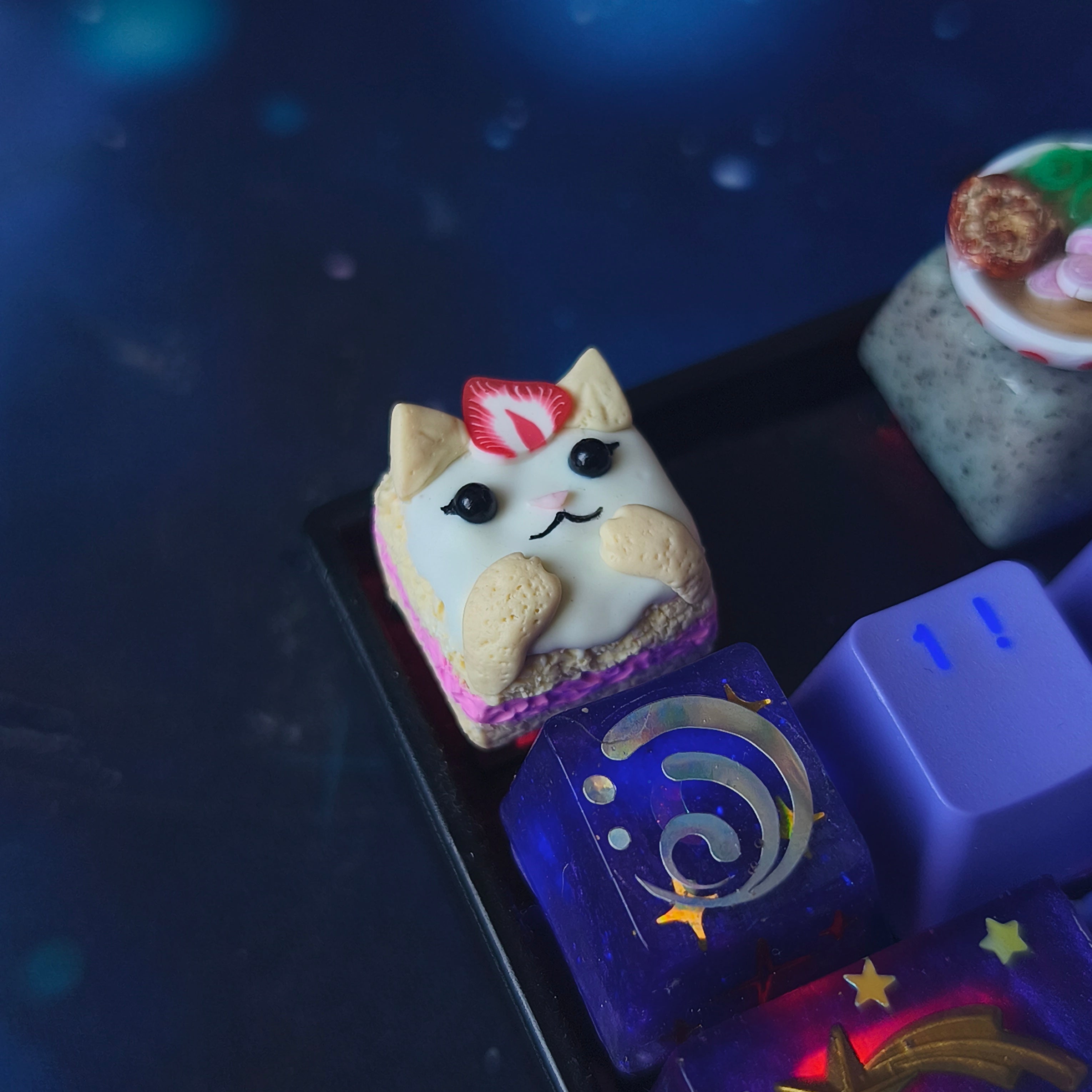 Strawberry Cake & My Melody Keycaps